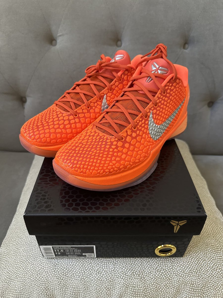 gtrain28's tweet photo. @SellKicksSunday Rare air 4’s gold lettering sz 11 DS OG all 250 shipped
Kobe 6 Protro sz 11.5 DS OG all 240 shipped
SB dunk low crushed used clean sz 11 OG all 140 shipped
Dm for more pics! https://t.co/4WzLecUjFI
