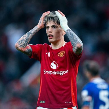 I don't know how I'm going to stand seeing this guy in a Chelsea shirt.