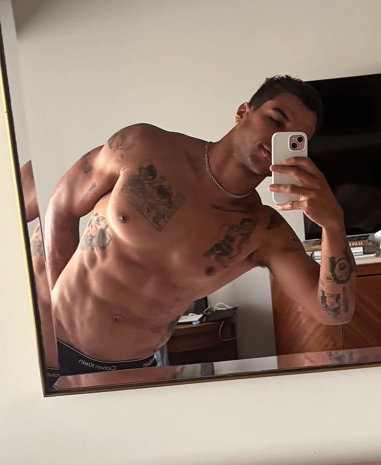 Mason Gooding Archive (@mason_archive) on Twitter photo 