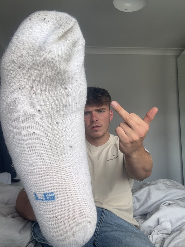 Off out for some food and couple of drinks, who’s paying for the rounds?💪👑