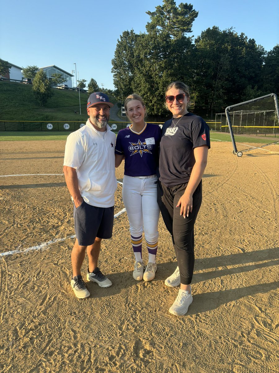 Dayana Malone (@dayanamalone27) on Twitter photo Had such a fun time at the <a href="/RMUSoftball/">RMU Softball</a> camp with my teammate <a href="/AddieRudge2028/">Addie Rudge 2028</a> đ„đ Thanks to <a href="/CoachJexx_RMU/">Coach Jexx</a>, <a href="/maddywright__/">Maddy Wright</a> and the players. <a href="/OhioTbolts2027/">Ohio Thunderbolts 2027~Williamson</a> <a href="/LineDsoftball/">Line Drive Media</a> <a href="/CoastRecruitsSB/">Coast Recruits đ„</a> Had such a fun time at the <a href="/RMUSoftball/">RMU Softball</a> camp with my teammate <a href="/AddieRudge2028/">Addie Rudge 2028</a> đ„đ Thanks to <a href="/CoachJexx_RMU/">Coach Jexx</a>, <a href="/maddywright__/">Maddy Wright</a> and the players. <a href="/OhioTbolts2027/">Ohio Thunderbolts 2027~Williamson</a> <a href="/LineDsoftball/">Line Drive Media</a> <a href="/CoastRecruitsSB/">Coast Recruits đ„</a>