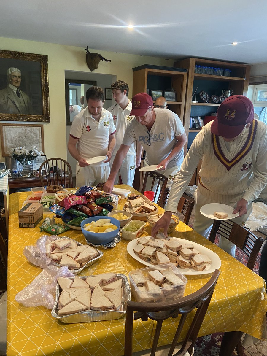 Great tea at <a href="/WareCricketClub/">Ware Cricket Club</a> versus the O’s today. <a href="/loscc_/">LOSCC</a>