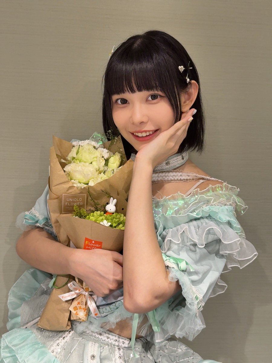 nanase770_'s tweet photo. TIF2025無事に終わりました🙌🏻🙌🏻本当にありがとうございました！！皆さんもいっぱいお疲れ様でした🥺
今日めっちゃ暑かったけど、最後まで見てくれて本当にありがとう！🥵😭みんなに会えて本当に嬉しい！熱い応援もありがとう！ https://t.co/Npwbtl4Gle