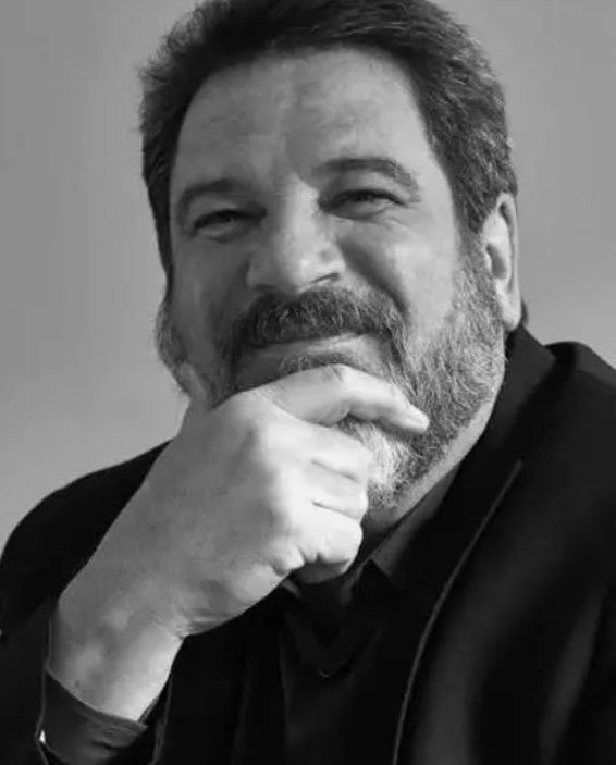 “Refletir sobre a própria existência é sinal de maturidade, de busca de autoconhecimento”.

Prof. Dr. Mário Sérgio Cortella, filósofo e escritor.