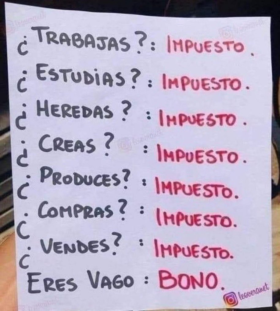 #DomingoDeCartelitos 
#iquique 🤦🏼‍♀️