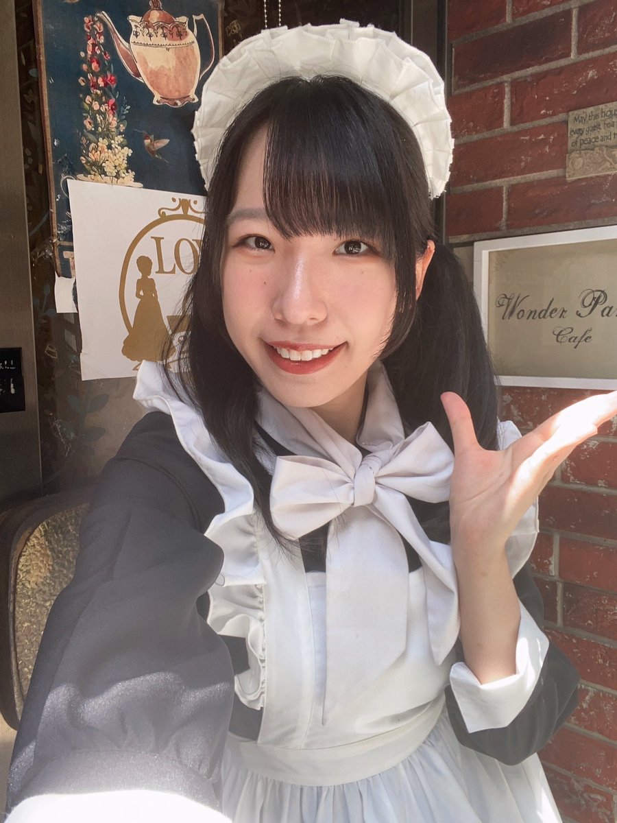 本日もワンダーパーラーカフェにご来店、ありがとうございました。

お昼から夕方にかけて、けやき・鈴懸と共に給仕しておりました。

8/30（土）深夜イベントですがしろねも参加することになりました！
早寝早起きのしろねも、この日だけは夜更かしさせて頂きます🌙

ご予約お待ちしております。