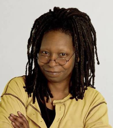BREAKING:!!!!!

The world mourns as Whoopi Goldberg age 69, mother of Alexandrea Martin and grandmother to 3, was found alive in her home.
