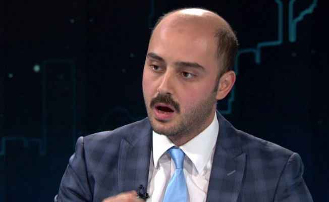 ULUSER (@uluser) on Twitter photo Selman,
Ülke sahte diploma ile çalkalanıyor.
Sayfanda sahte diplomaya dair bir paylaşımını göremedim.
Nasıl gidiyor Profesörlük?
<a href="/selmanogut/">Selman ÖĞÜT</a> Selman,
Ülke sahte diploma ile çalkalanıyor.
Sayfanda sahte diplomaya dair bir paylaşımını göremedim.
Nasıl gidiyor Profesörlük?
<a href="/selmanogut/">Selman ÖĞÜT</a>
