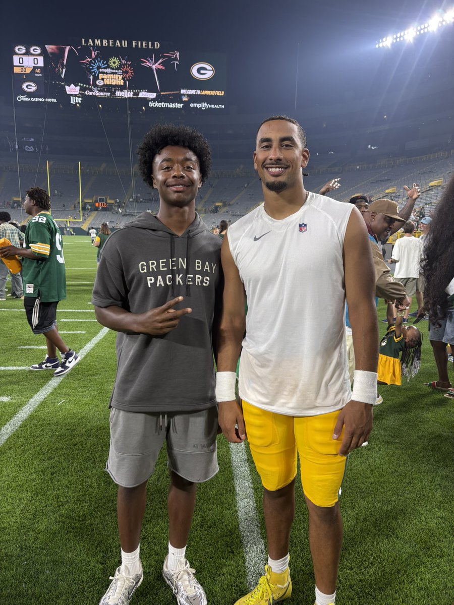 Cannon Robinson || 2028 (@cannonrobinson3) on Twitter photo Had a great time <a href="/packers/">Green Bay Packers</a> Family Night this weekend!! Got to see my big brother <a href="/MicahMRobinson1/">โ ๐๐๐๐๐ โ๐ ๐๐๐๐ค๐ ๐</a> practice and meet a few players!๐ค๐ #Back2work Had a great time <a href="/packers/">Green Bay Packers</a> Family Night this weekend!! Got to see my big brother <a href="/MicahMRobinson1/">โ ๐๐๐๐๐ โ๐ ๐๐๐๐ค๐ ๐</a> practice and meet a few players!๐ค๐ #Back2work