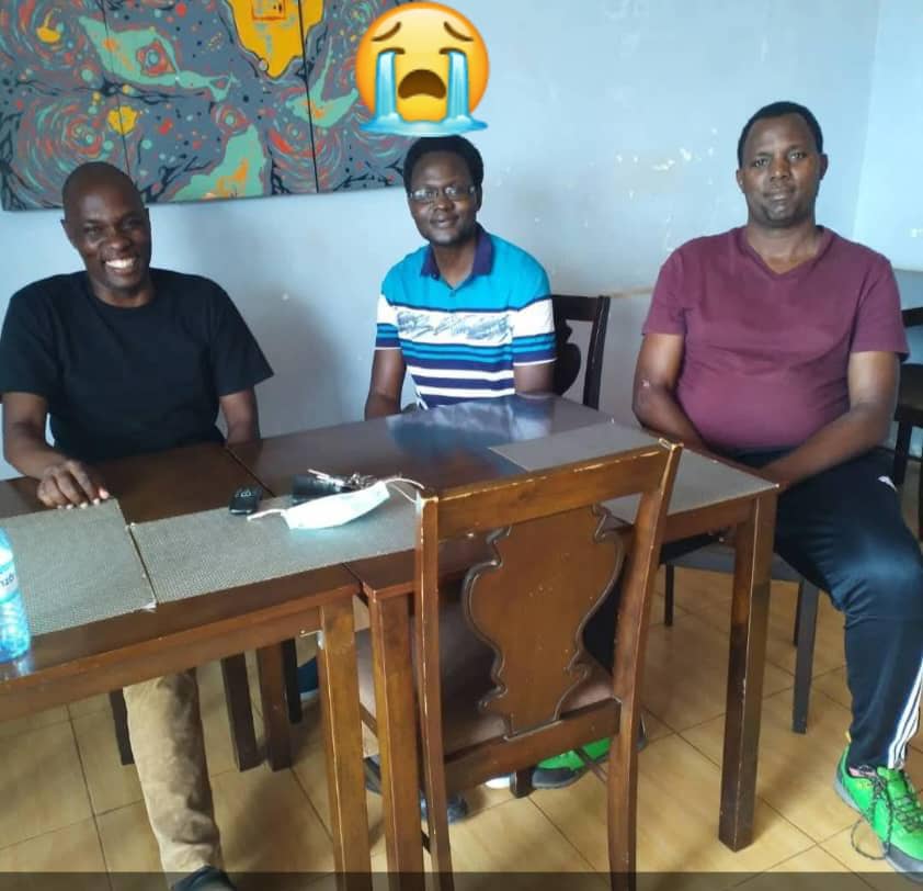 Frank Obonyo (@obonyo_frank) on Twitter photo Life!
The three of us graduated on the same day with BA Mass Communication. <a href="/UCUniversity/">Uganda Christian University (Official)</a> then recruited us immediately to start up <a href="/StandardUCU/">Standard Newspaper</a> newspaper. We then moved to <a href="/newvisionwire/">The New Vision</a> and academics. We called each other all sorts of names. RIP Dr Brian Semujju, bro and buddy. Life!
The three of us graduated on the same day with BA Mass Communication. <a href="/UCUniversity/">Uganda Christian University (Official)</a> then recruited us immediately to start up <a href="/StandardUCU/">Standard Newspaper</a> newspaper. We then moved to <a href="/newvisionwire/">The New Vision</a> and academics. We called each other all sorts of names. RIP Dr Brian Semujju, bro and buddy.