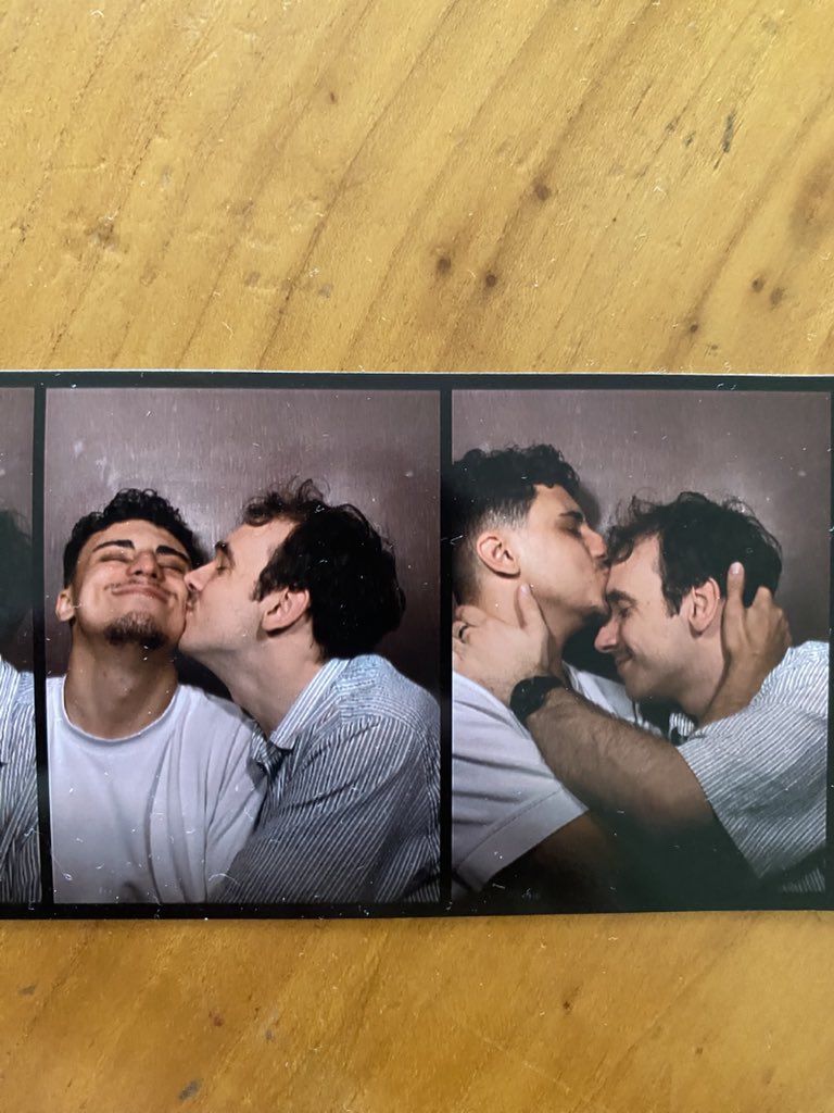 avec mon mari 🤭 #LGBTQIAWelcomeAugust