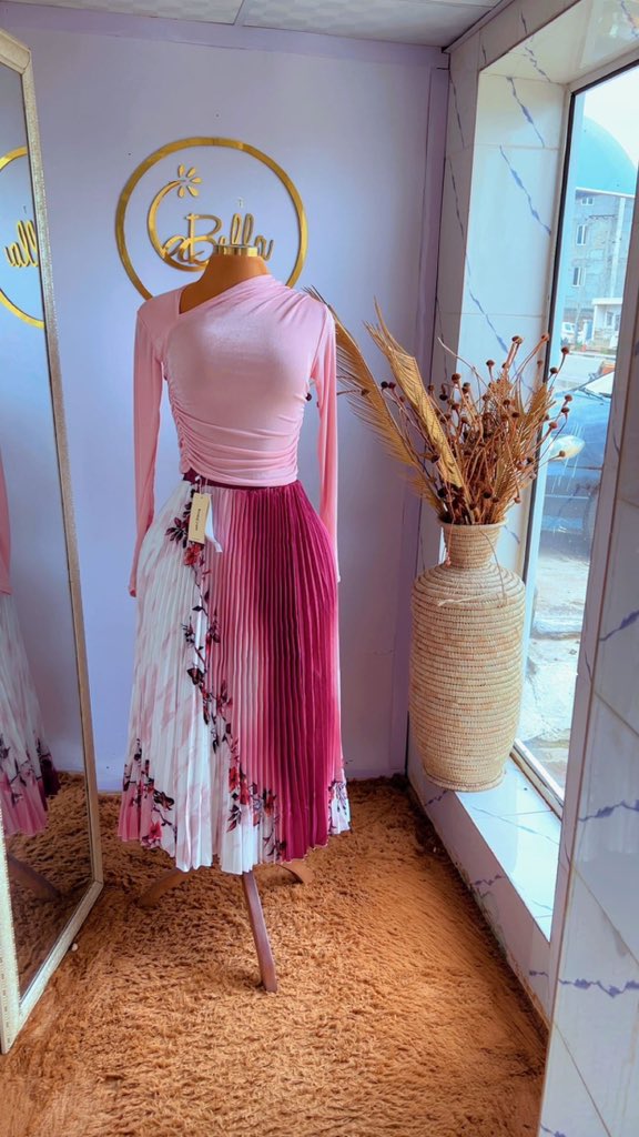 LabellaNG__'s tweet image. *Available 

*Two-piece sets 

* 35,000 only 

*Pickup or Delivery 📦 

*Please retweet