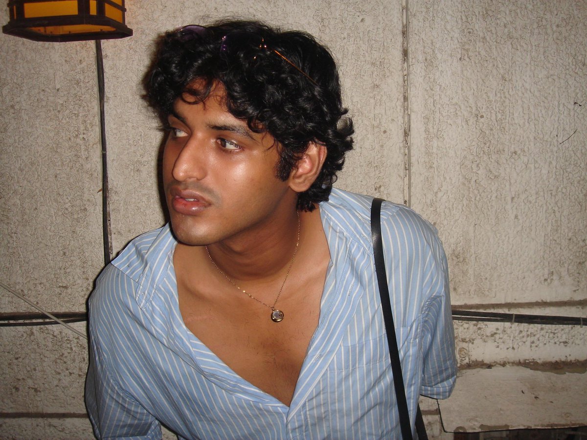 Ayotsktsktsk's tweet image. Felt pretyy today after so long y'all