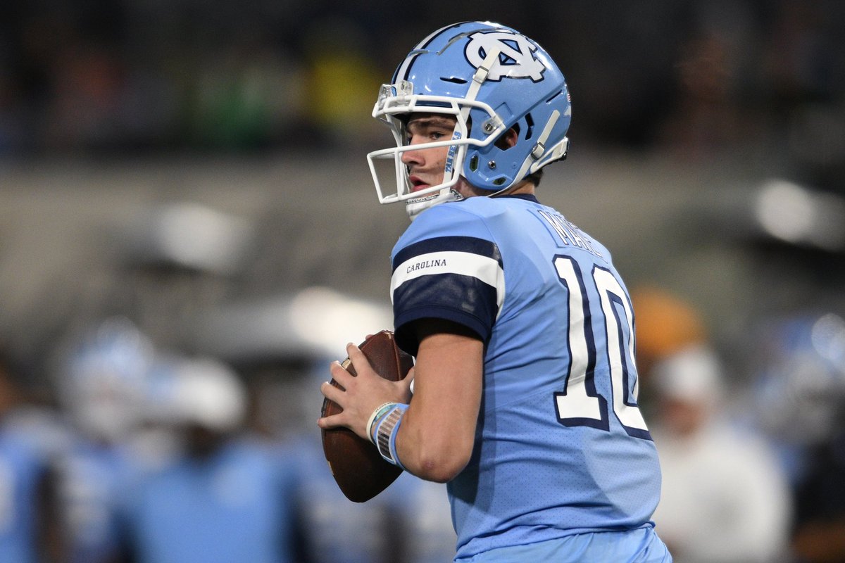 football season is looming, so here’s a thread on why Drake Maye was one of the best QB prospects ever.🧵