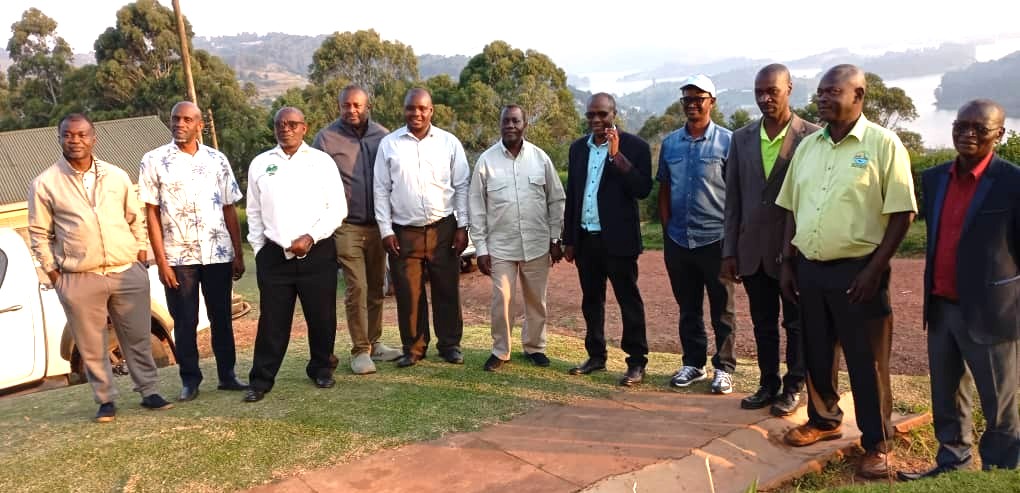 ASARECA's tweet photo. On July 29, 2025, the Chief Executive Officer, the East Africa Farmers Federation (@EAFFinfo ), Mr. Stephen Muchiri joined his colleagues on the #AIRTEAProject Steering Committee comprising Executive Directors of @FARA, Dr. @aggreyagumya ; and @ASARECA, Dr. @sdbaguma in the final leg of the two-week monitoring visit of the Project activities.
This time round, they edged the Western Uganda district of Kisoro, bordering Rwanda and DR Congo. The first stop was a courtesy call on the Director and staff of Kachwekano Zonal Agricultural Research and Development Institute (@NaroKazardi ), one the nine Zonal Agricultural Research and Development Institutes (ZARDIs) of the National Agricultural Research Organization (@NARO), which focuses on the livelihoods of the farming communities in South Western Highlands Agro-ecological Zone.
These highlands are the main area for #potato cultivation in Uganda. According to the Director of the Institute, Dr. Jerome Kubiriba, @NaroKazardi is home to newly released varieties of potato in the country, notably #NAROPOT1. Under the @AIRTEAproject, KaZARDI is promoting Technologies, Innovations and Management Practices (#TIMPS) for optimization of #NAROPOT1 among seven farmer groups that form the three Innovation Platforms established under the project. According to the Principal investigator, Dr. Abel Arineitwe, A senior Research Scientist at @NaroKazardi, the project recorded 90-95% adoption rate in practices that were promoted under the project including #fertilizer use, #pestanddisease control measures, and use of #qualitycertifiedseed, among others. Potato farmers in the intervention areas, according to project reports, recorded an increase from 7 to 25 tonnes per hectare in the intervention areas.
The AIRTEA Project focuses on strengthening capacities of #youth and #women in #multistakeholderInnovationPlatforms (#IPs) to undertake gainful farming. #AIRTEA is supported by the Organization of African, Caribbean, and Pacific States (OACPS) through the ACP Innovation Fund which is funded by the European Union (@EU_Commission) and is managed by a consortium consisting of the Forum for Agricultural Research in Africa (@FARA), @ASARECA and the Eastern Africa Farmers Federation (@EAFFinfo ).