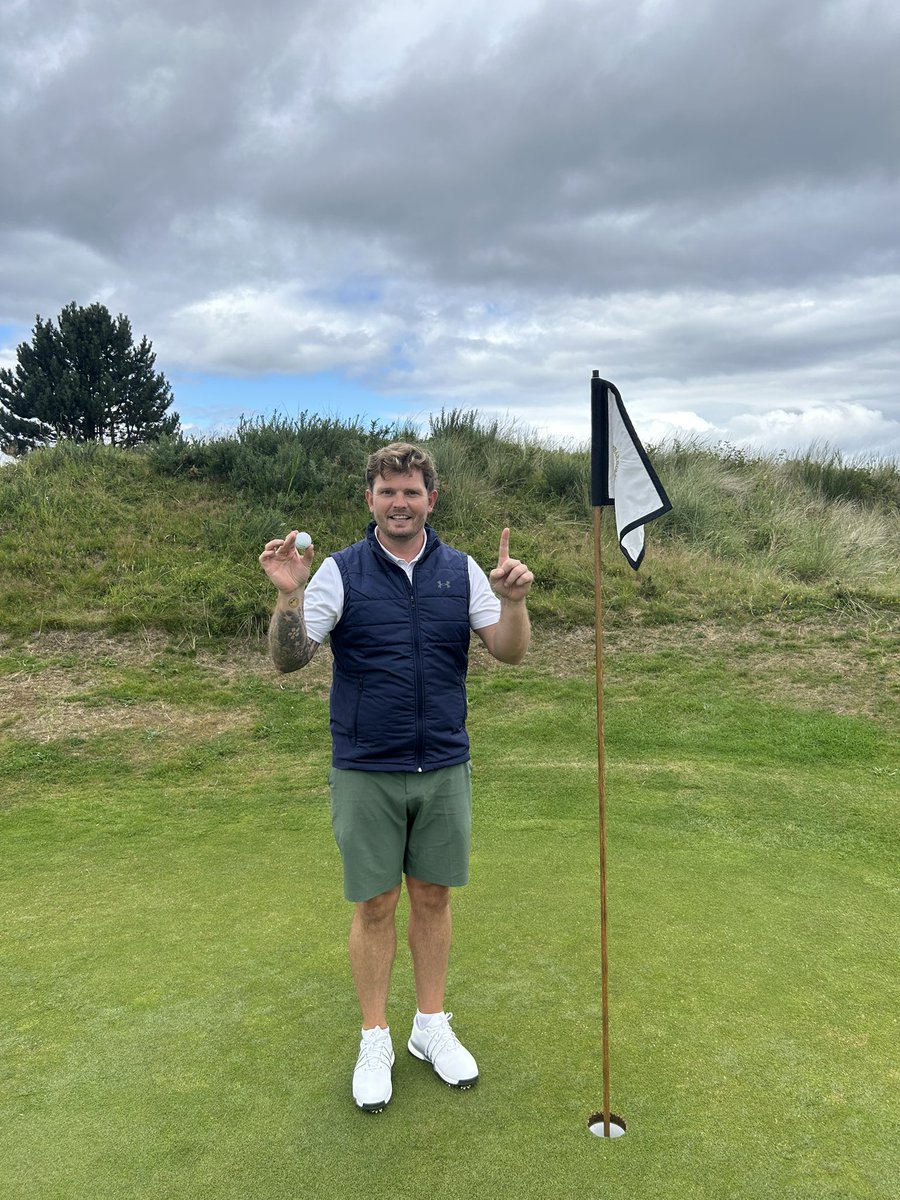 Chris Prior tweet media