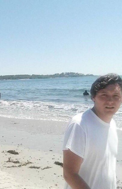 Hourly Front Bottoms (@hourlytfb) on Twitter photo 