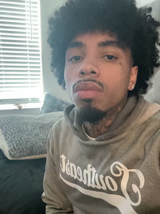 Watch YUNGIN 🔞😈's leaked NSFW photo on TwXstars