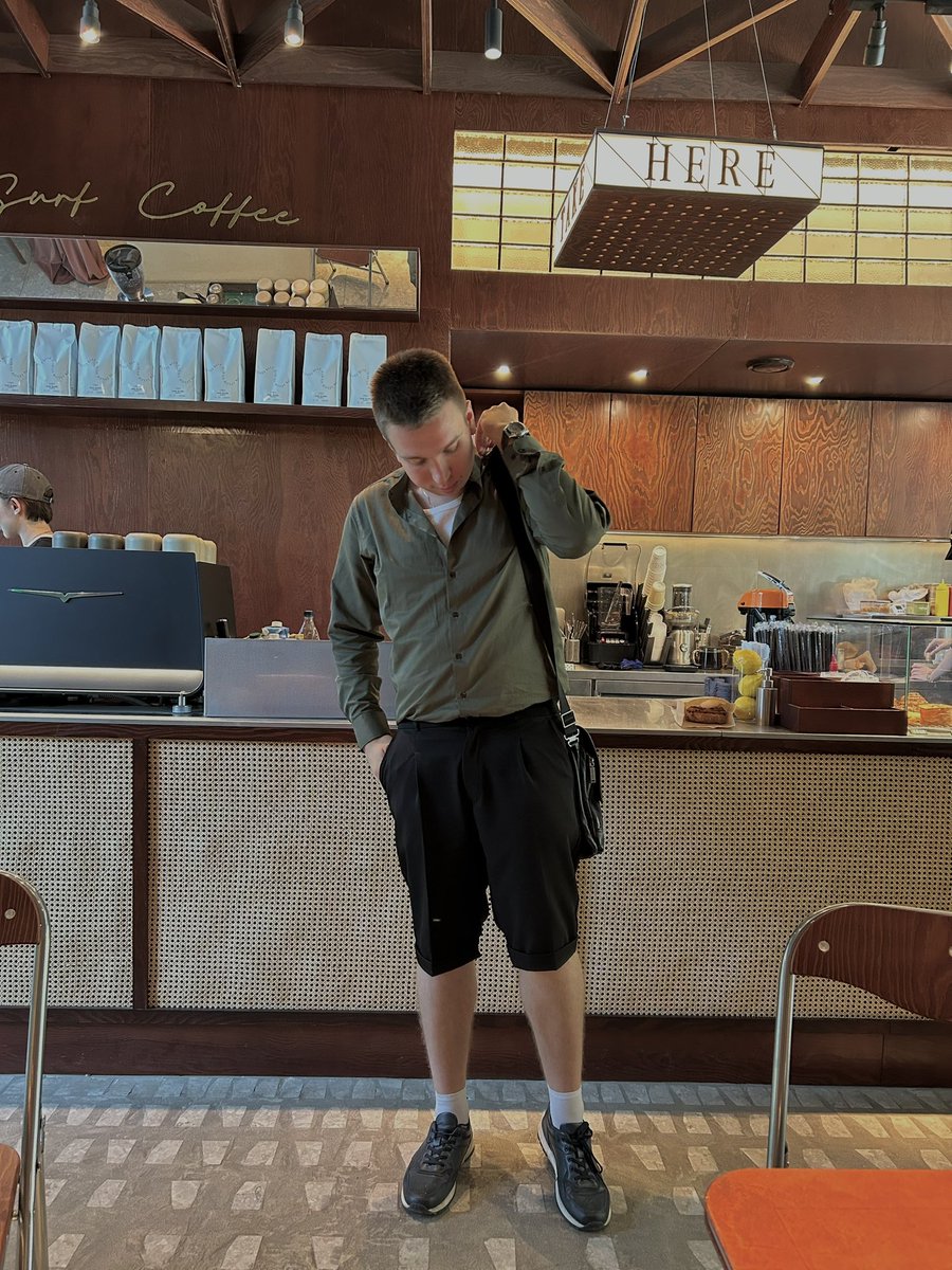 vvmlts's tweet image. | Coffee with me?