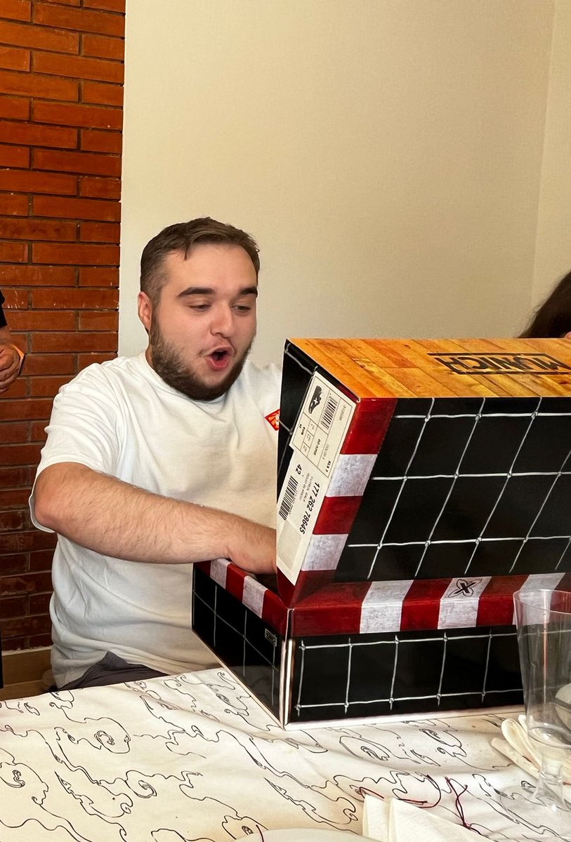 +30 🎉

(Y 9 meses adicionales compartidos con <a href="/ItsMarcn/">Markiwi</a>)