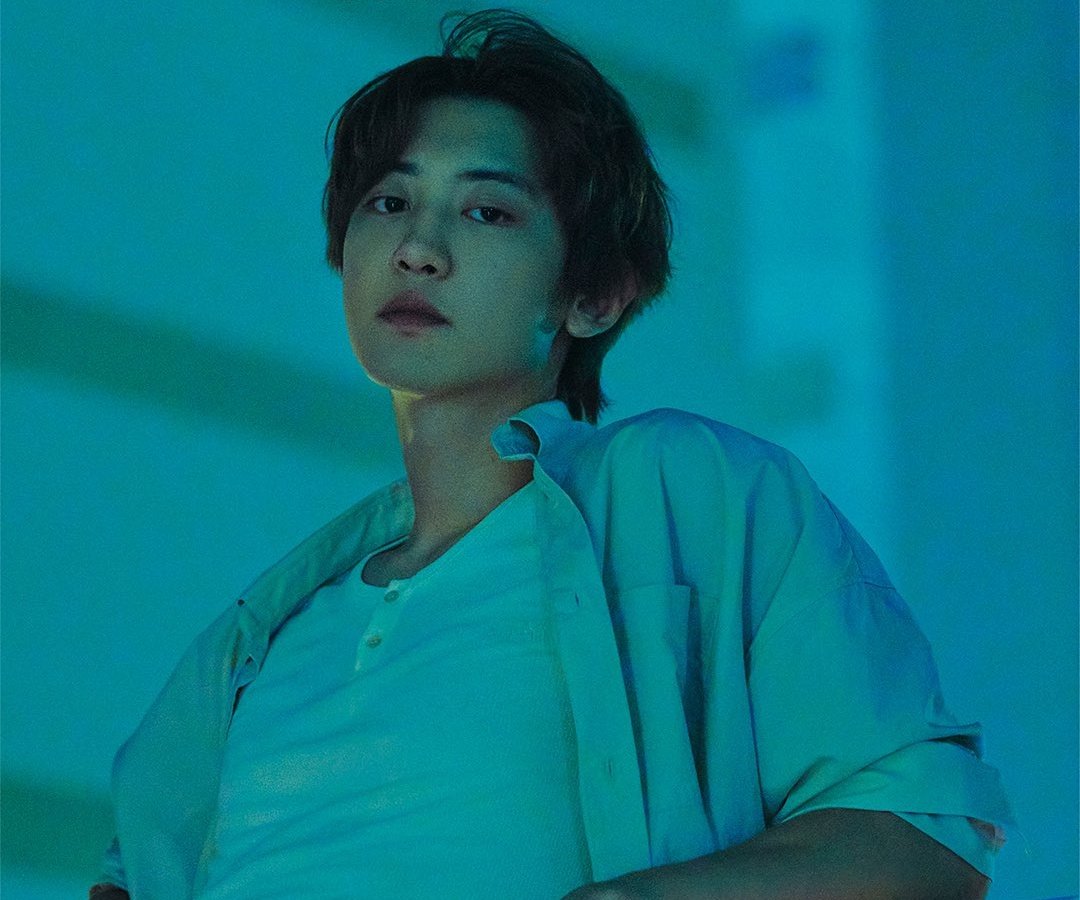 WORLDMUSICAWARD's tweet photo. #EXO's #CHANYEOL will make a huge comeback with his much awaited 2nd Mini Album 'Upside Down', out August 25 at 6PM KST! 💪🆕💿💥8⃣/2⃣5⃣🕕🇰🇷🔥👑💙

#CHANYEOL_UpsideDown
 #엑소 #weareoneEXO #UpsideDown https://t.co/Jb6jT0bd7k