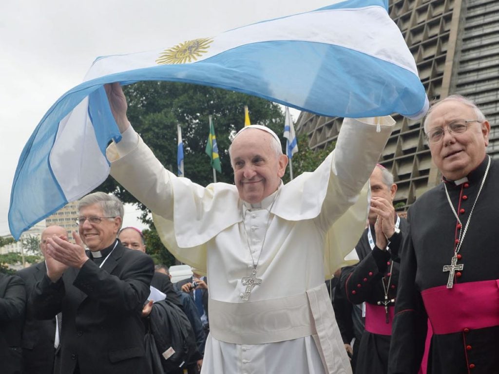 "Defender al pobre no es ser comunista, es el centro del Evangelio"

Papa Francisco 🇦🇷
