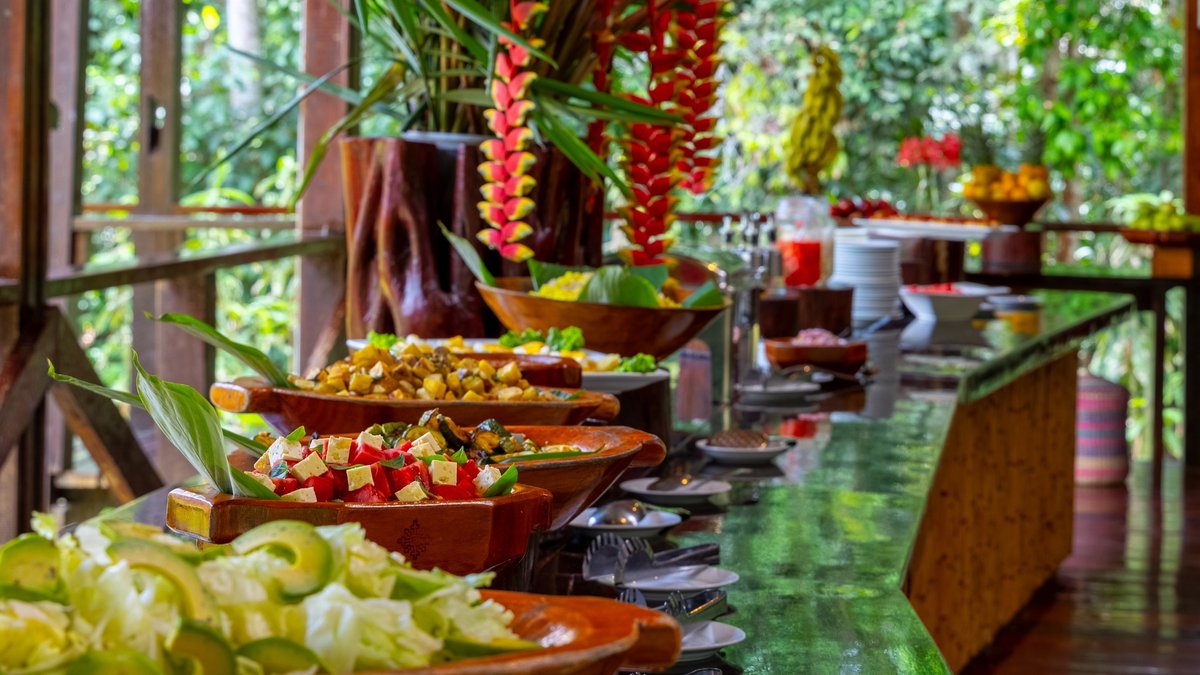 Our Journey into Sustainable Amazonian Cuisine

Join us on a journey through the flavors of the rainforest, guided by the vision of the Peruvian talented chef, expert in Amazonian cuisine, Dennys Yupanqui.

Read the full story here ➡️hubs.ly/Q03zHJ9_0