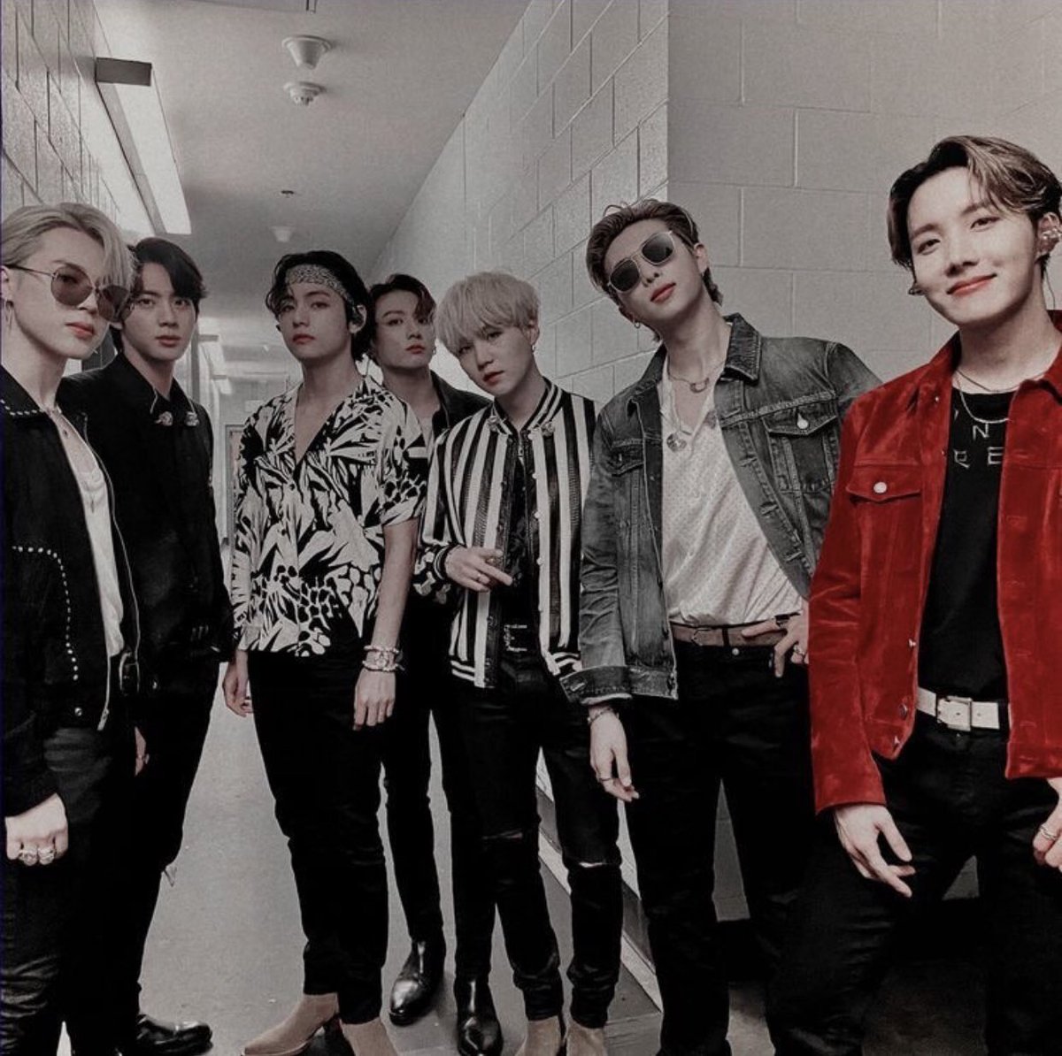 RT &amp; RP

BTS IS BACK 
BTS x MICHAEL JACKSON 
BTS and MICHAEL JACKSON IS COMING