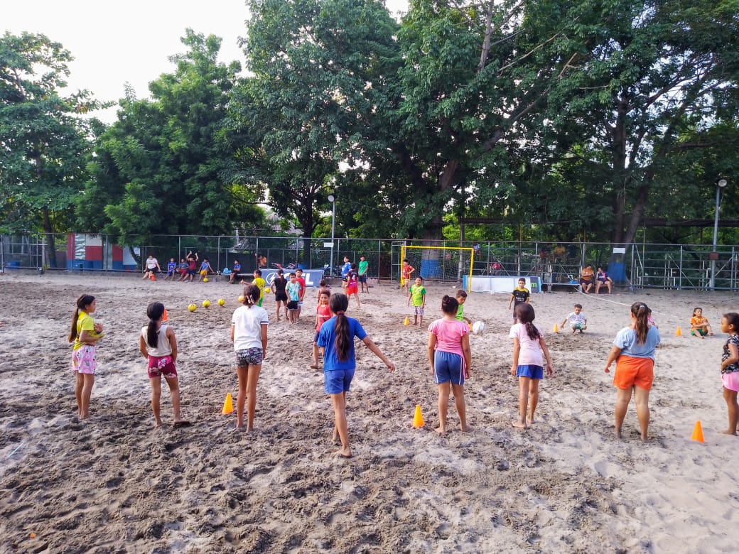 Los niños de isla la pirraya están avanzando poco a poco en temas sobre Bitcoin y sorprendentemente se nota la diferencia de hace un año ahora mismo tratamos de seguir trabajando con temas muy importantes sobretodo para ellos qe son el futuro.<a href="/Bitcoinbeach/">Bitcoin Beach</a> 
<a href="/IsaacGuerr83881/">Isaac Guerrero⚡🌴</a>