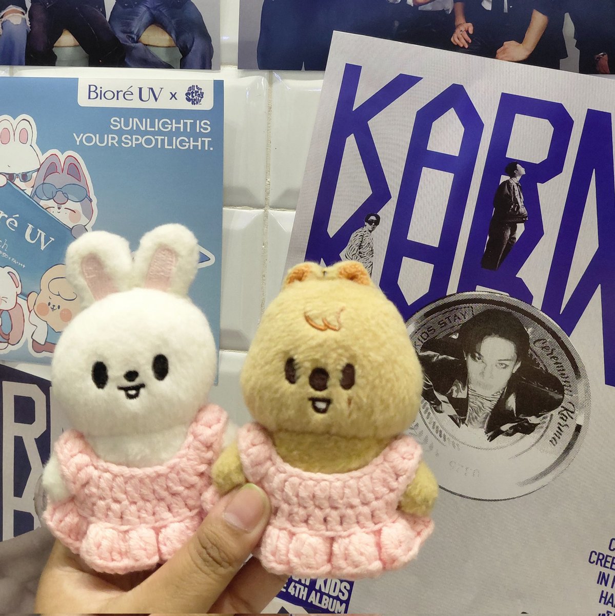 min 😼 tweet media