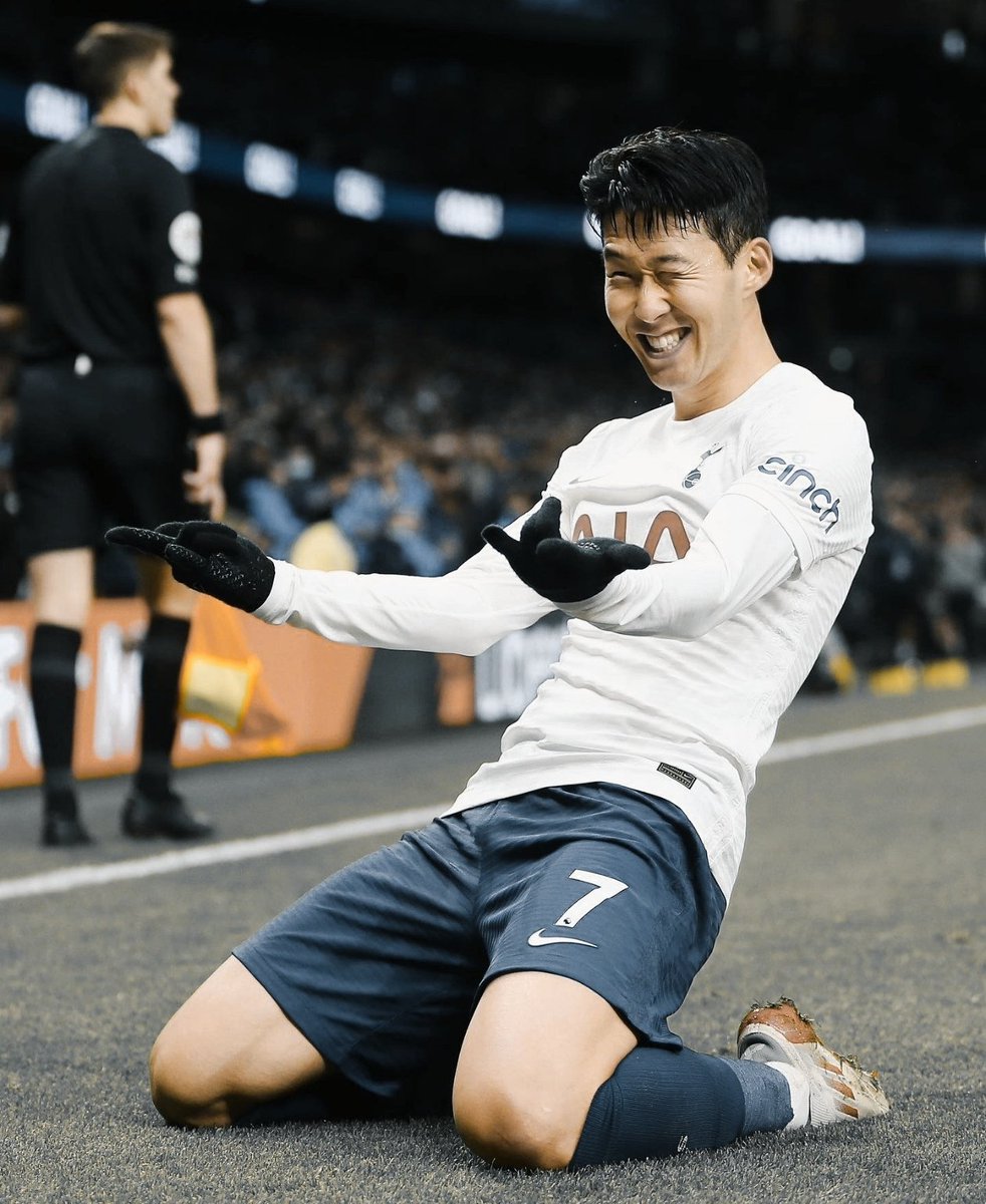 aikolee7's tweet photo. If someone asks me who’s one of my favorite players in this generation, I’ll say Son Heung-min without a doubt. From his skills (and spidey celebration) to how humble he is, you just can’t hate him. Wherever football takes him next, 행운을 빌어요, Sonny! https://t.co/tDmHFnJAIG