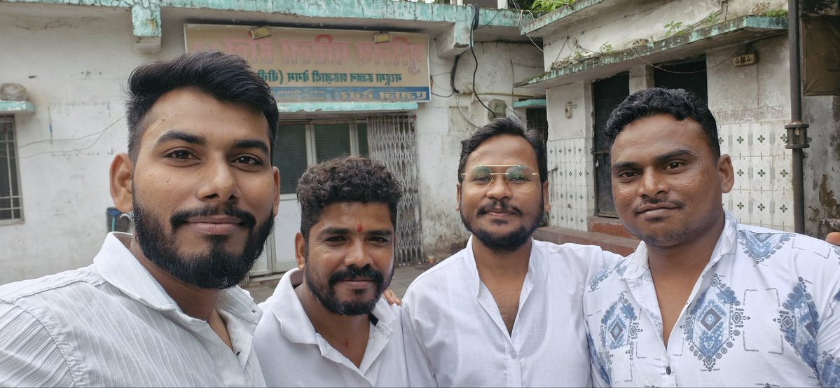 Mithlesh Sahu (@mithleshsahu9) on Twitter photo प्रदेश में व्यापक स्तर पर संगठन विस्तार हेतु जोन प्रभारियों द्वारा जिलेवार बैठक किया जा रहा है !
इसी कड़ी में आज रायपुर जिला की बैठक संपन्न हुई, साथ ही आज कई नए सदस्यों ने पार्टी जॉइन किया !
<a href="/SandeepPathak04/">Dr. Sandeep Pathak</a> <a href="/mukeshahlawatap/">Mukesh Ahlawat</a> <a href="/bindass_ladki/">काव्या INDIA</a> <a href="/DevenderYadav_/">Devender Yadav (देव)</a>
#AamAadmiParty प्रदेश में व्यापक स्तर पर संगठन विस्तार हेतु जोन प्रभारियों द्वारा जिलेवार बैठक किया जा रहा है !
इसी कड़ी में आज रायपुर जिला की बैठक संपन्न हुई, साथ ही आज कई नए सदस्यों ने पार्टी जॉइन किया !
<a href="/SandeepPathak04/">Dr. Sandeep Pathak</a> <a href="/mukeshahlawatap/">Mukesh Ahlawat</a> <a href="/bindass_ladki/">काव्या INDIA</a> <a href="/DevenderYadav_/">Devender Yadav (देव)</a>
#AamAadmiParty