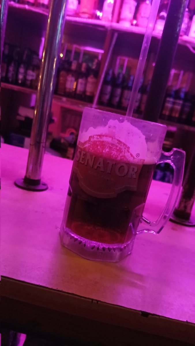 uchiha_ryz's tweet photo. Polite Sunday.๐๐ค #BeerWeekend https://t.co/FpfDD5t0fP