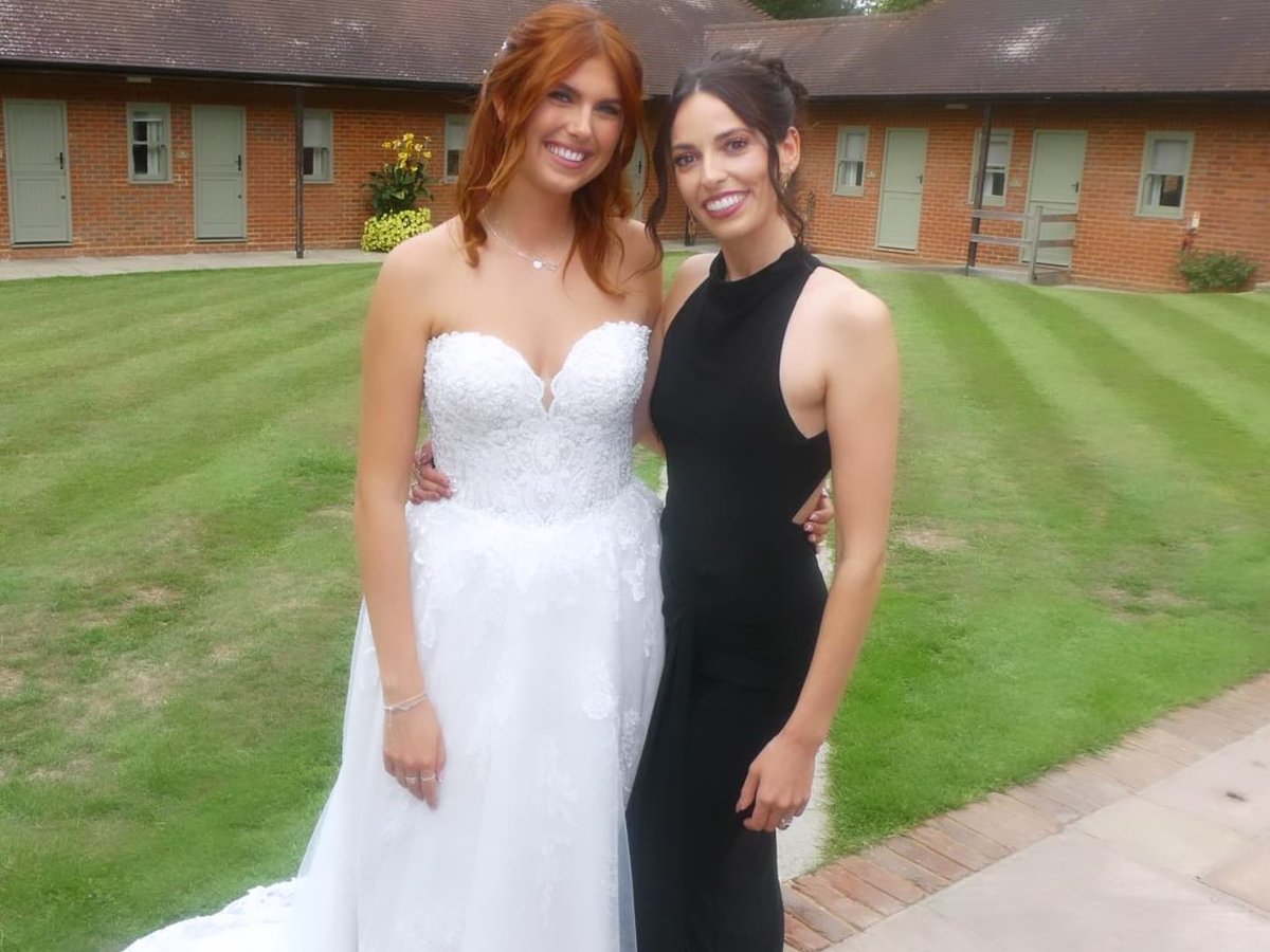 Elizabeth Bright tweet media