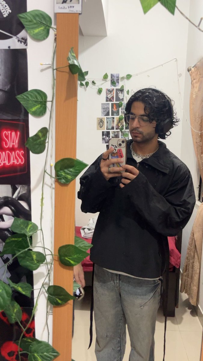 oomf wore my own clothes better than i do <a href="/noffenceluv/">Batman</a>