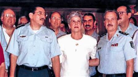 El democratico (@nomas_ejercitos) on Twitter photo <a href="/somosderechanic/">Somos Derecha Nic -Oficial 🇳🇮</a> Daniel Ortega y todo el sistema totalitario Sandinista han desgobernado Nicaragua ininterrumpidamente desde 1979 gracias al pacto con los Chamorros que les permitió gobernar desde abajo con todas sus estructuras gubernamentales intactas. <a href="/EntrelineasNoOf/">Entre Líneas No Oficial</a> <a href="/Santiagoaburto8/">BTNnoticias</a> <a href="/somosderechanic/">Somos Derecha Nic -Oficial 🇳🇮</a> Daniel Ortega y todo el sistema totalitario Sandinista han desgobernado Nicaragua ininterrumpidamente desde 1979 gracias al pacto con los Chamorros que les permitió gobernar desde abajo con todas sus estructuras gubernamentales intactas. <a href="/EntrelineasNoOf/">Entre Líneas No Oficial</a> <a href="/Santiagoaburto8/">BTNnoticias</a>