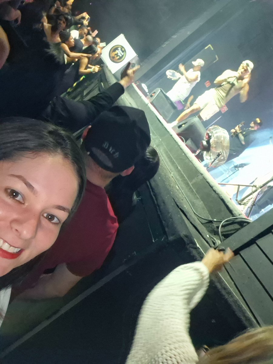 ReJ_Melo's tweet photo. A vida é muito curta para não balançar na vibe do K10

@GrupoKamisa10 amo vocês https://t.co/OOZs6HkBFA