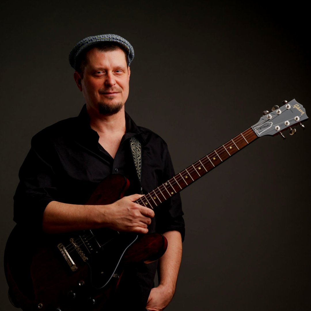 Sunday Aug 3, Sol Roots trio perform on historic U St in Washington D.C.

"Award-winning upbeat Jazz &amp; Funk, deep Blues &amp; Soul, heartfelt R&amp;B, &amp; hypnotic rhythms"

A weekly evening concert in the heart of the historic D.C. jazz &amp; soul U Street corridor

message for more details