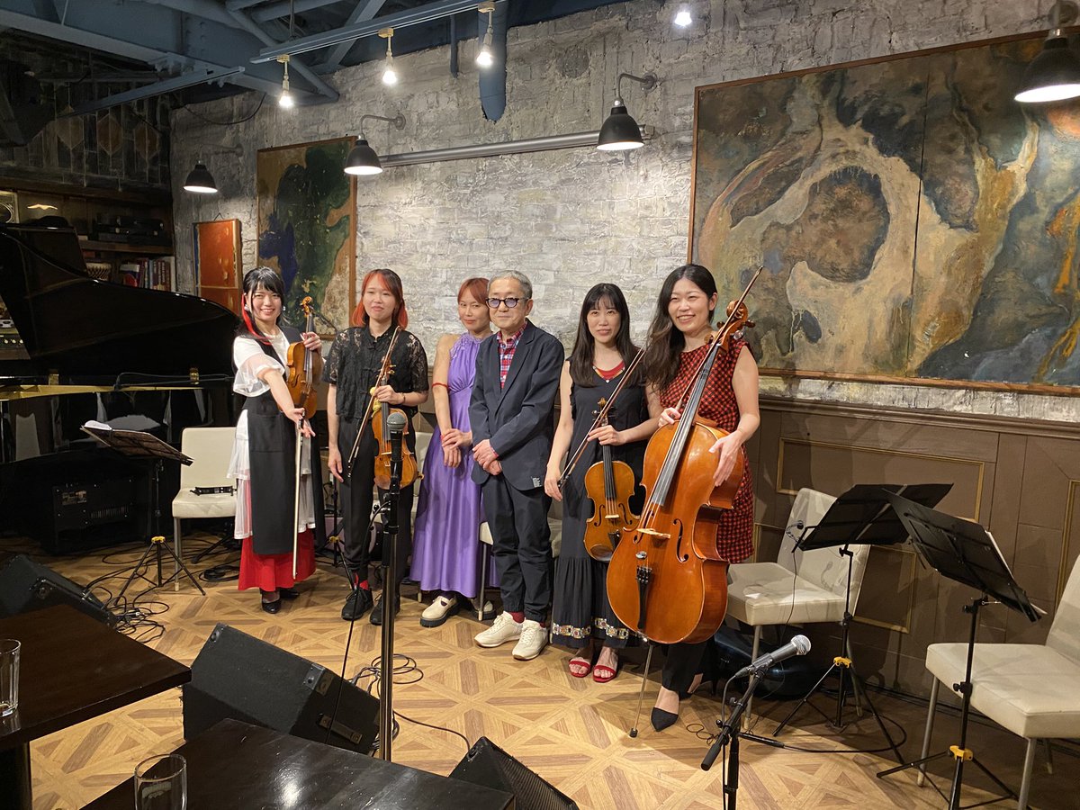 minexon's tweet image. Fou Strings、よかったね。次もあると思うけど、できればこの編成でふーちゃんのオールタイムベスト的なアルバム作って欲しい。今日の『屑になったら』は何かのエンドロールのようだった。