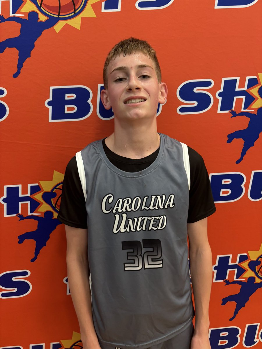 #BIGSHOTS #CharlestonFinale 

14u 

Carolina United - 61 
7 Sully Templeton 22 
32 Ryan Curry 9 

Team Dynamic - 31