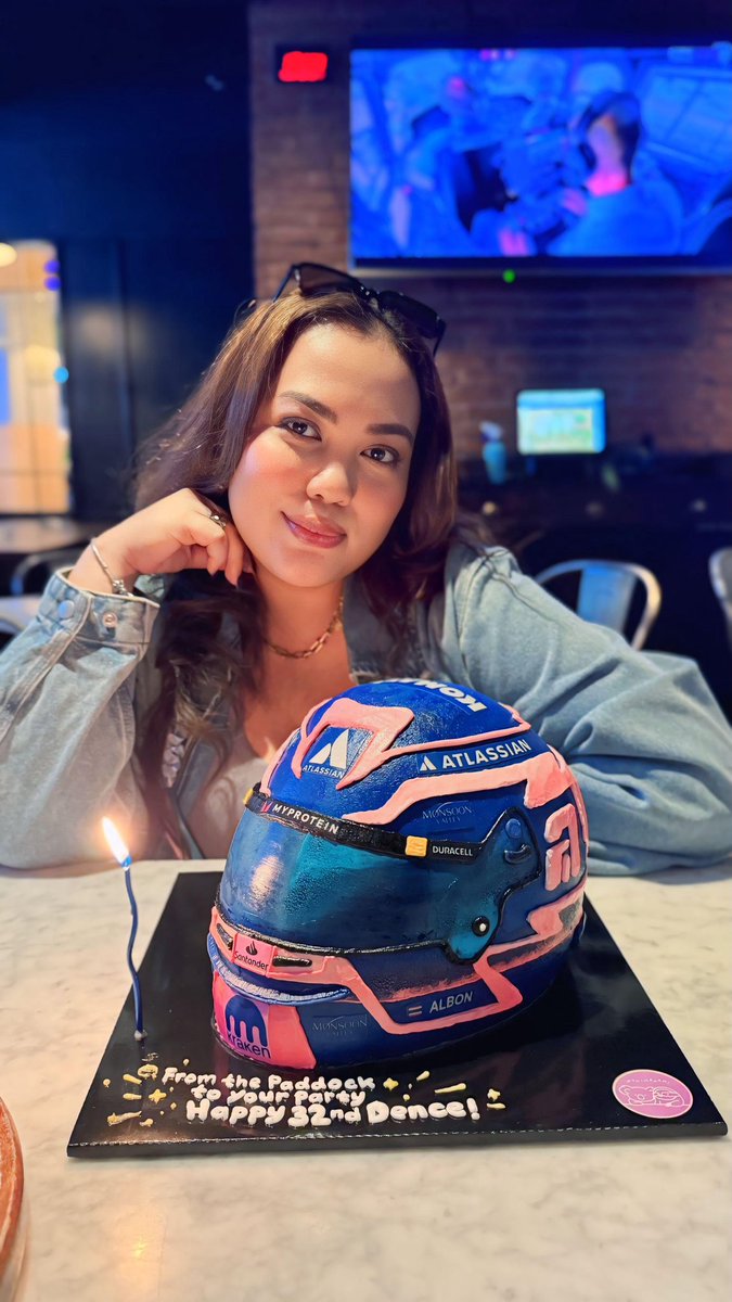 Denia 💙🏎️ tweet media