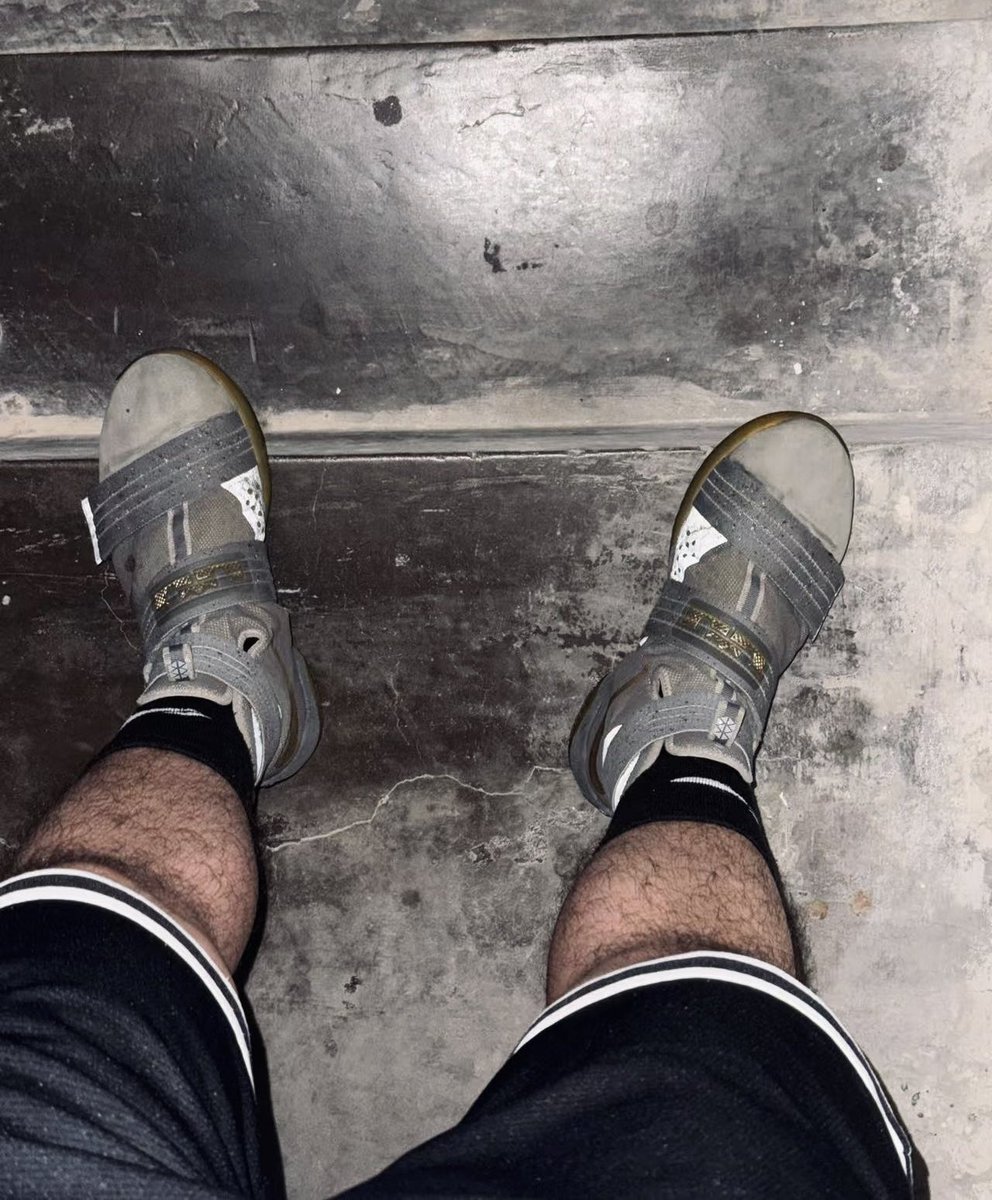 经济舱干头等舱 tweet media