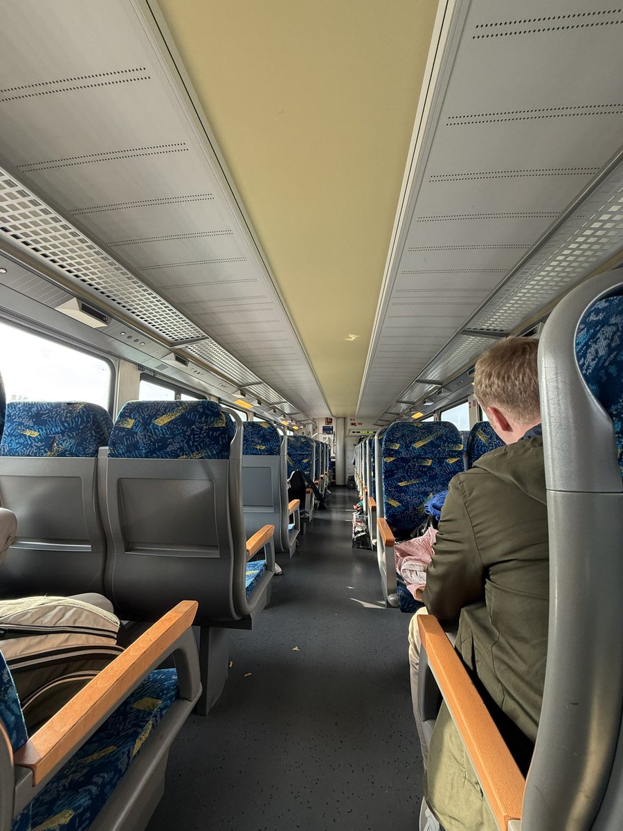 jetzt ab nach hamburg 

wer ist gamescom von euch da, und wann genau?