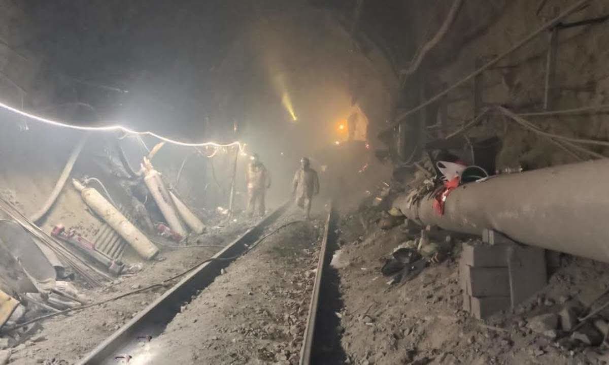 🚨ULTIM’ORA

Cile, incidente in miniera El Teniente: trovati quattro morti dopo terremoto
In seguito a un incidente causato da un forte terremoto di magnitudo 4,2 avvenuto giovedì scorso, sono stati ritrovati morti tre dei cinque lavoratori rimasti intrappolati nella miniera di