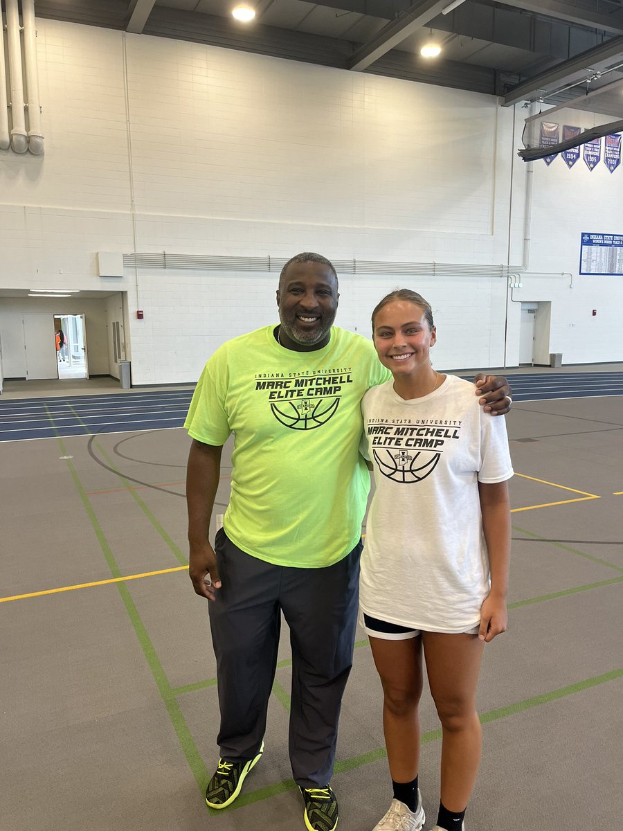 Had a great time at the <a href="/IndStWBB/">Indiana State Women's Basketball</a> camp, and learned a lot! Thanks for having me! <a href="/mitch_marc/">Marc Mitchell</a>