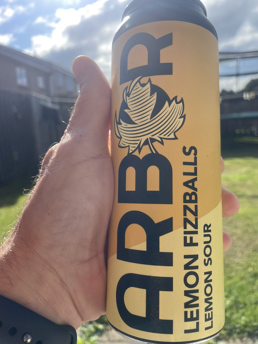 1st of the day. Lemon Fizzballs Lemon Sour from <a href="/ArborAles/">ARBOR</a> Lovely ☺️