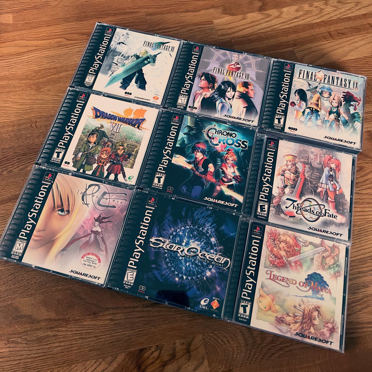 Om du gillar rollspel så måste första PlayStation vara en av de bästa konsolerna någonsin.

Så otroligt många fina spel inom denna genre släpptes genom åren och dessa är bara några av höjdarna jag äger.

Chrono Cross är min favorit till maskinen inom genren.