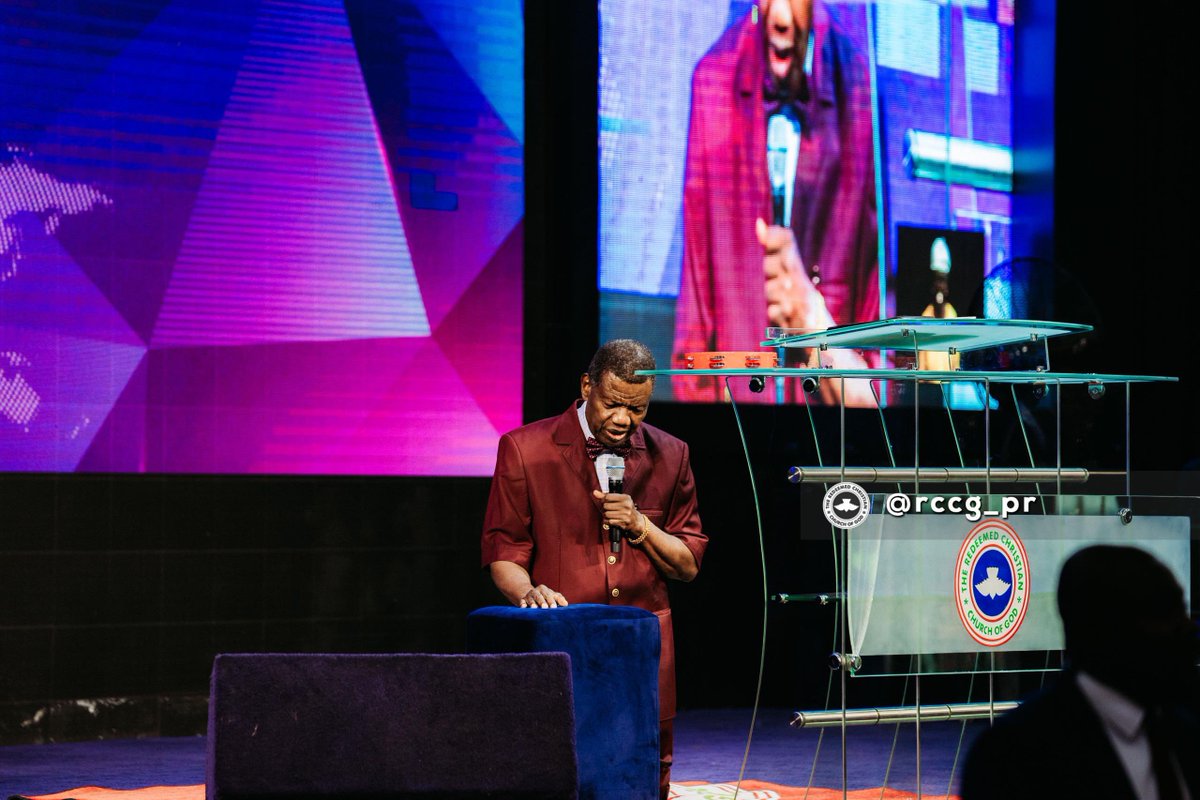 rccghq's tweet image. Victory is sweet.
You give rewards to those who win.

Nobody celebrates a loser.

I decree in the Name above every other name, you will not be a loser.

- Pastor Adeboye 

August 2025 Thanksgiving Service
#TheWinningTeam