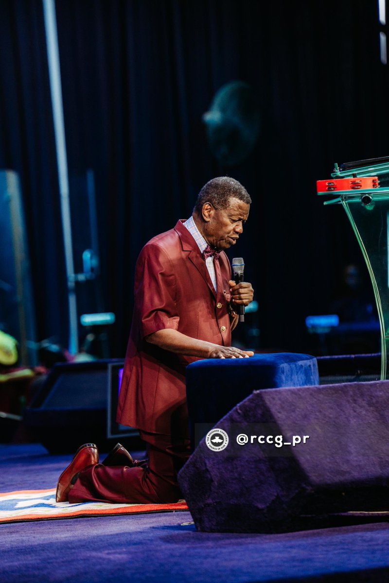 Victory is sweet.
You give rewards to those who win.

Nobody celebrates a loser.

I decree in the Name above every other name, you will not be a loser.

- Pastor Adeboye 

August 2025 Thanksgiving Service
#TheWinningTeam