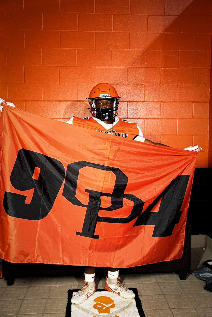 @Caleb “Cho” Fields tweet media